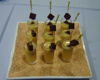 Pica-Pica Menus crema de vegetales con botifarra de la Alforja